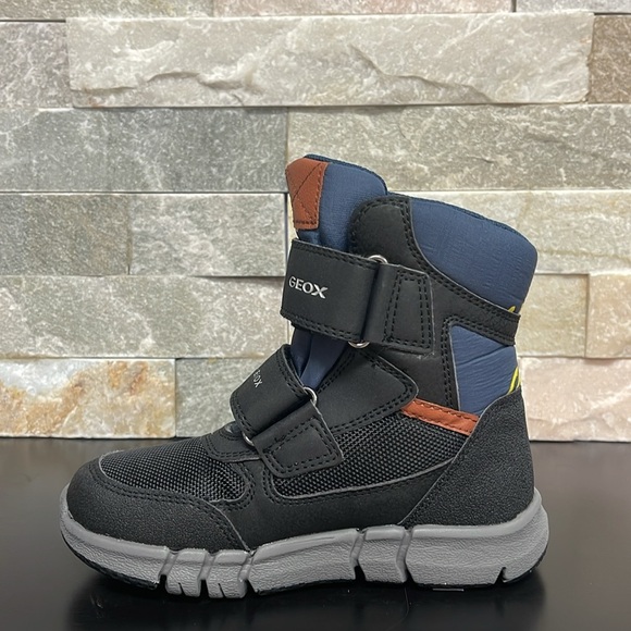 Geox Flexyper ABX Waterproof Winter Boot - Picture 8 of 10
